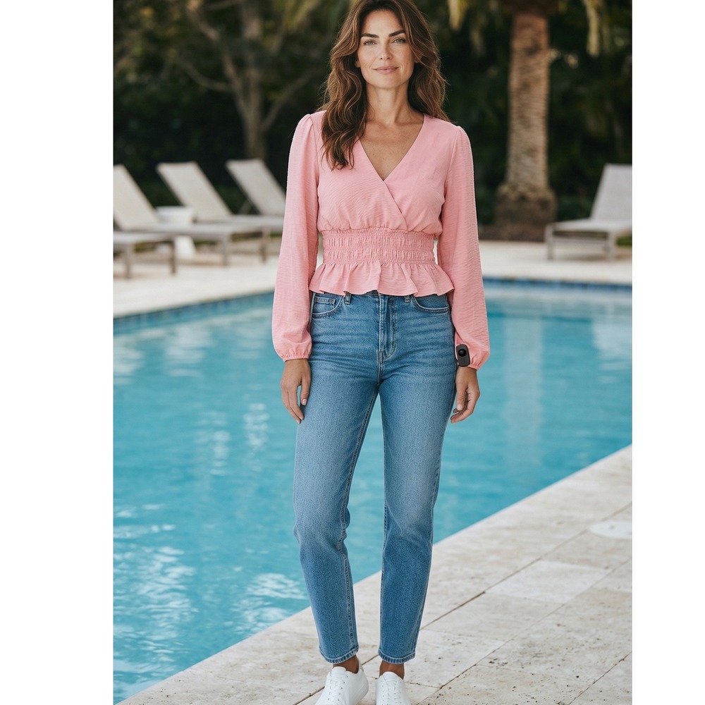BCBGeneration Peach Smocked Peplum Top Long Sleeve‎ V-Neck Blouse Large NWT